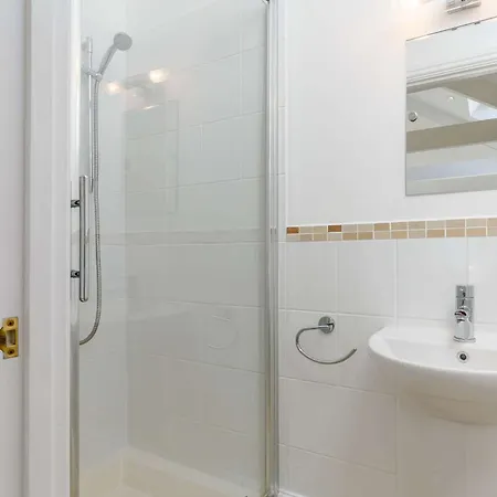 3 Bed In Praa Sands 36257 Holiday home Germoe